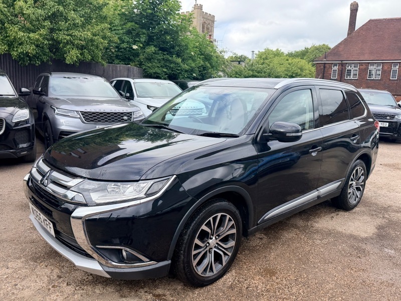 Mitsubishi Outlander 12Kwh Gx4h Suv White #16