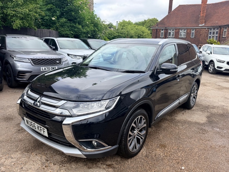 Mitsubishi Outlander 12Kwh Gx4h Suv White #18
