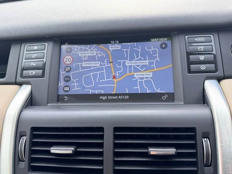 Land Rover Discovery Sport Td4 Hse Blue #4
