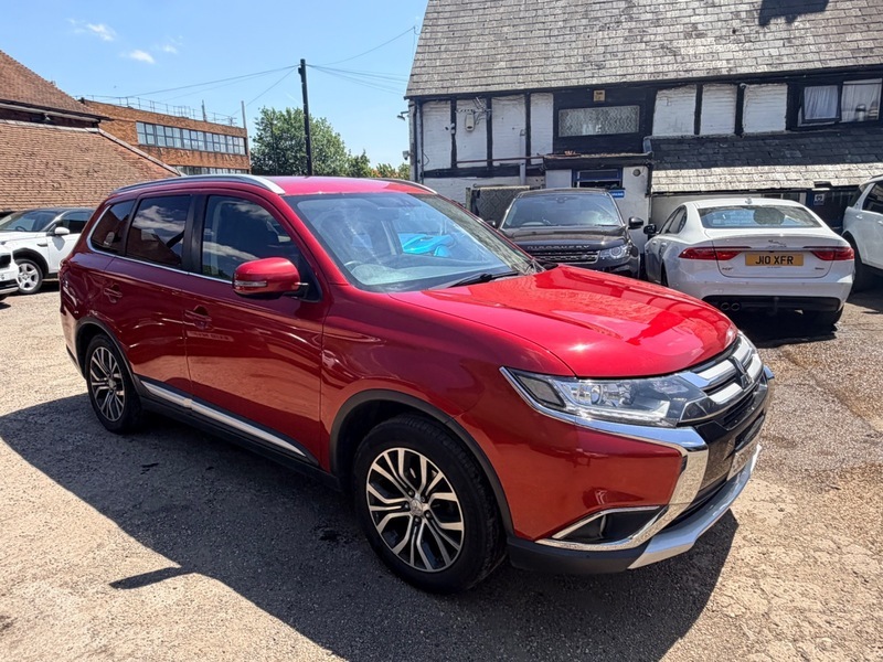 Mitsubishi Outlander Di-d Gx 3 Red #6