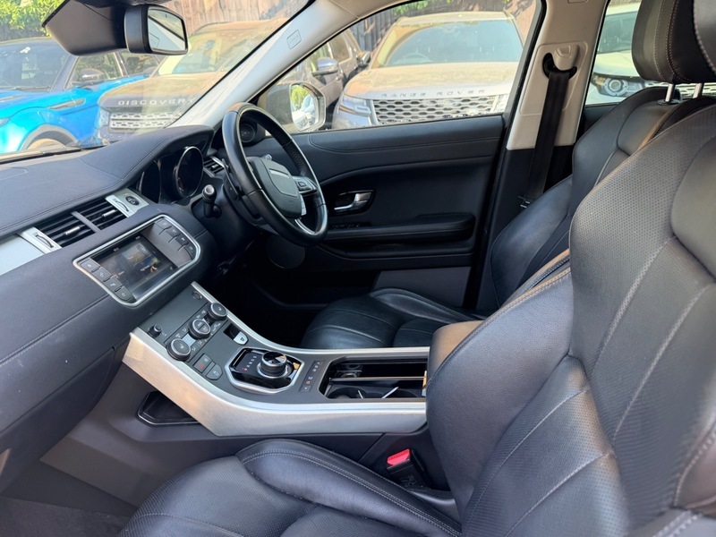 Land Rover Range Rover Evoque Td4 Se Tech MK68CHO White #4