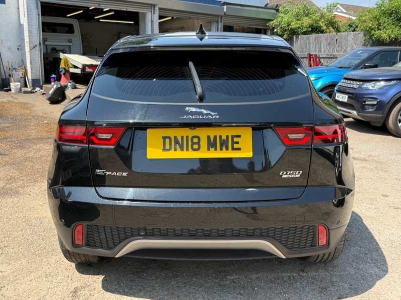 Jaguar E-Pace Se Black #6