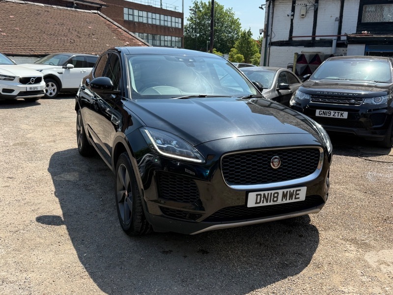 Jaguar E-Pace Se Black