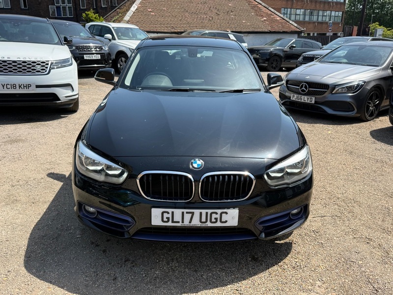 BMW 1 Series 116D Sport Black #3