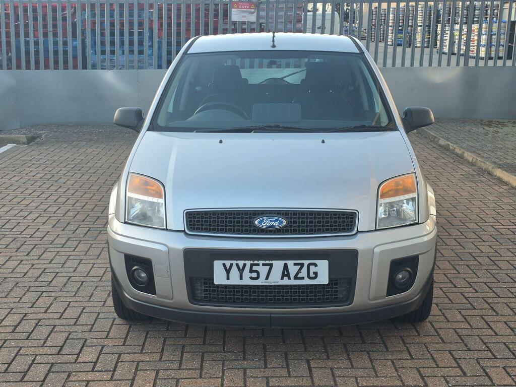 Ford Fusion 1.6 Zetec Climate Silver #3