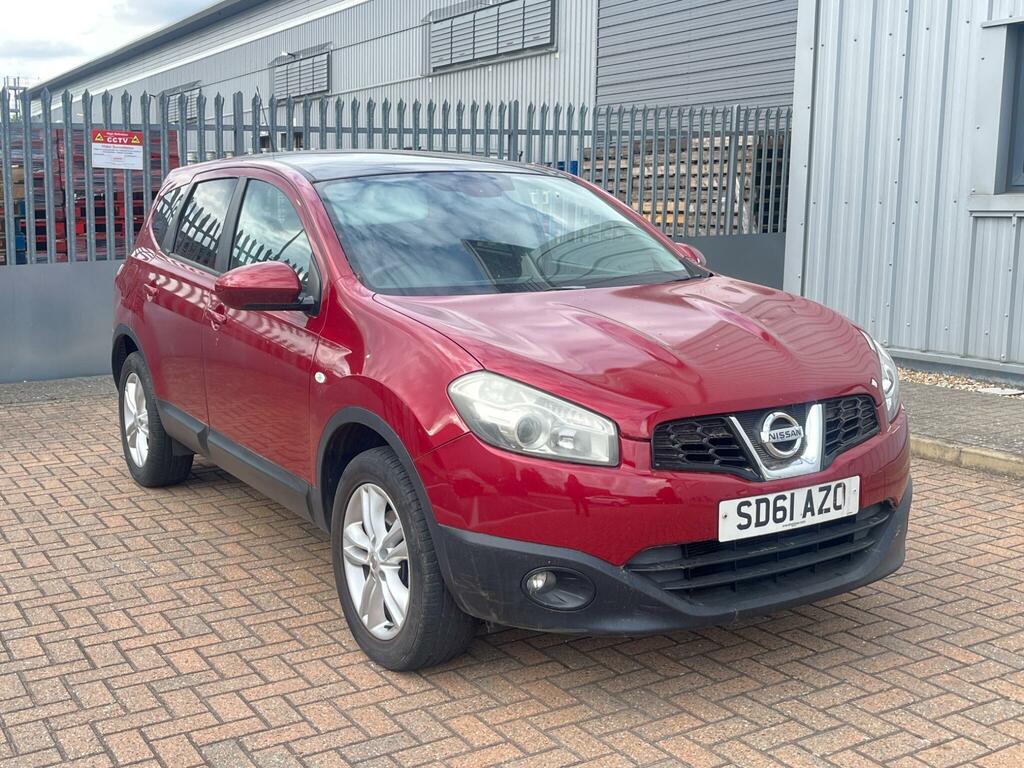 Nissan Qashqai+2 1.6 Acenta 2Wd Euro 5 Ss Red
