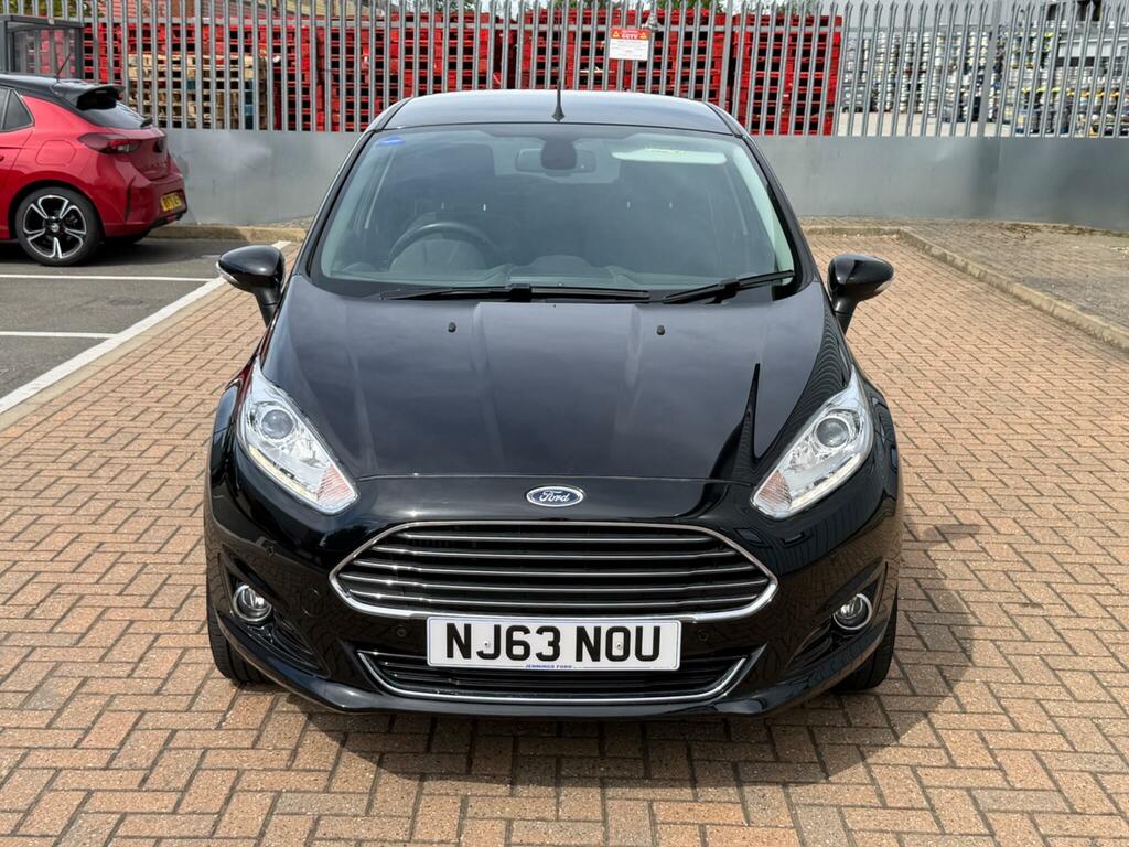 Ford Fiesta 1.0T Ecoboost Titanium X Euro 5 Ss NJ63NOU Black #2