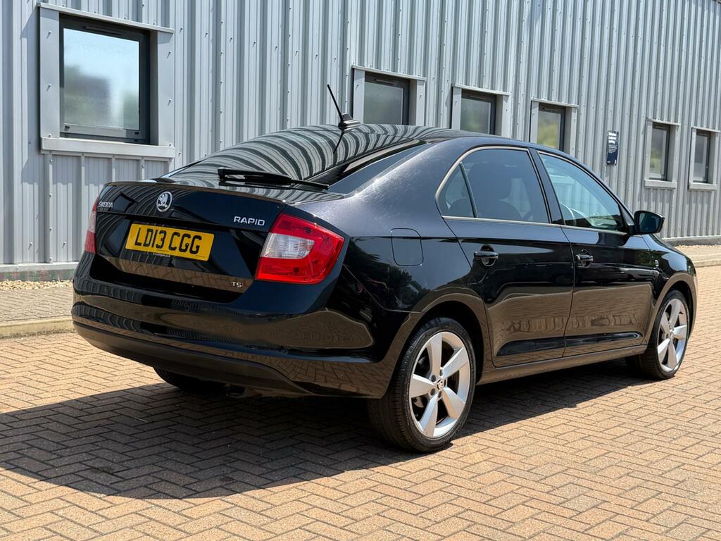 Skoda Rapid 1.6 Se Tdi Cr 104 Bhp Beige #12