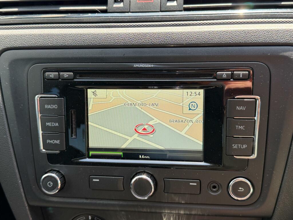 Skoda Rapid 1.6 Se Tdi Cr 104 Bhp Beige #40
