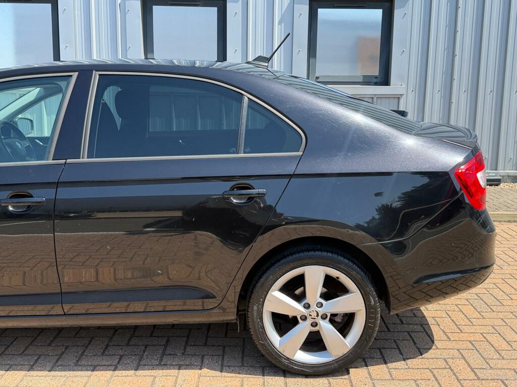 Skoda Rapid 1.6 Se Tdi Cr 104 Bhp Beige #39