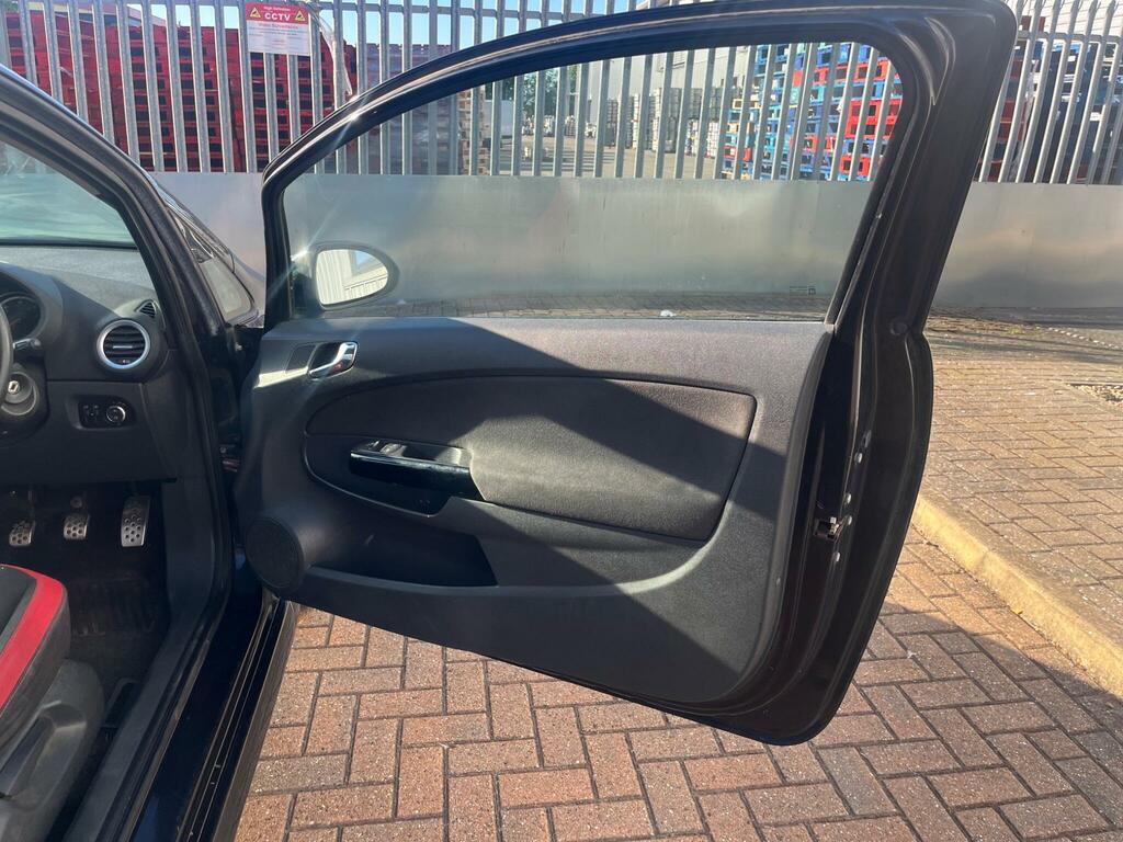 Vauxhall Corsa 1.2 16V Limited Edition Ac White #35