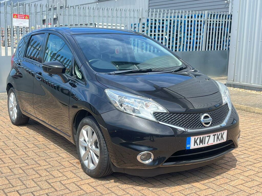 Nissan Note Tekna Black #4