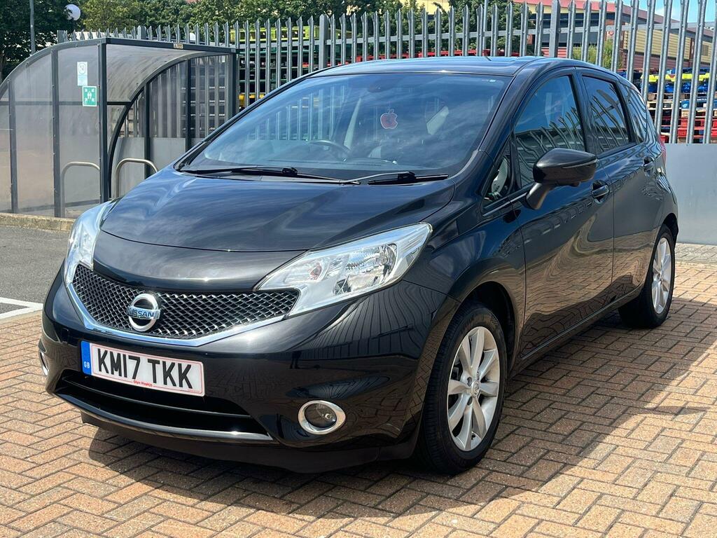Nissan Note Tekna Black #2