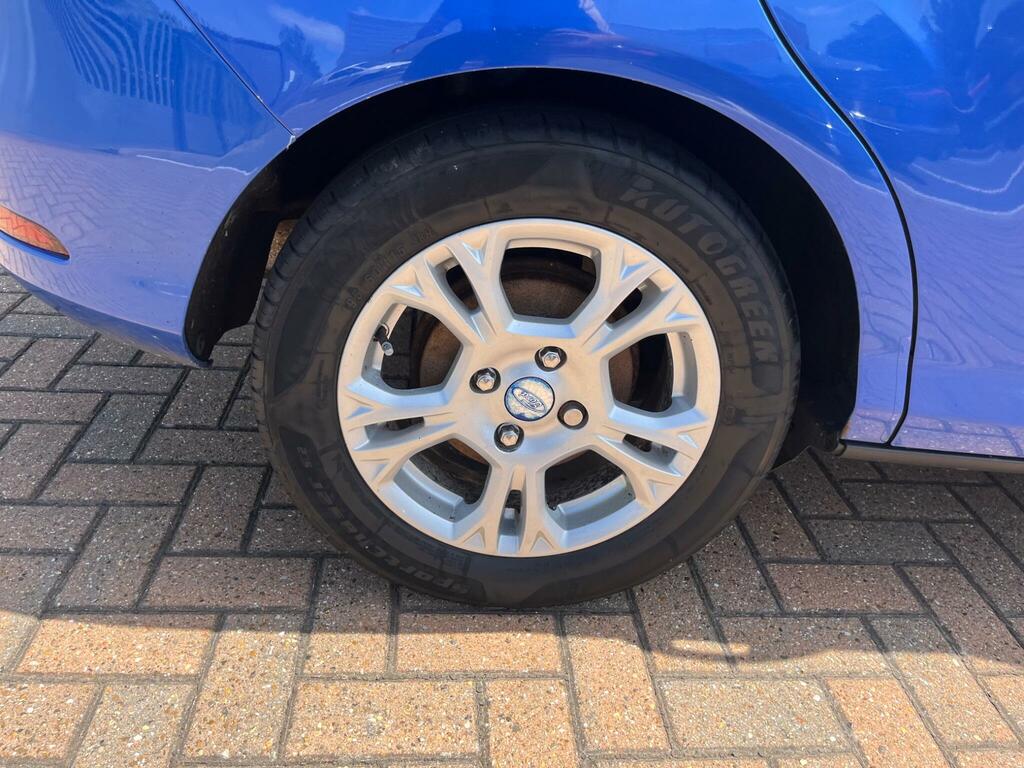 Ford B-Max 1.0T Ecoboost Zetec Euro 5 Blue #41