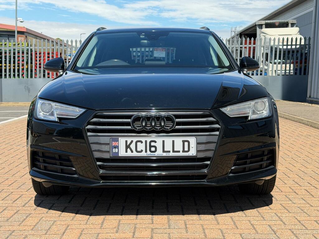 Audi A4 Avant Sport Black #3