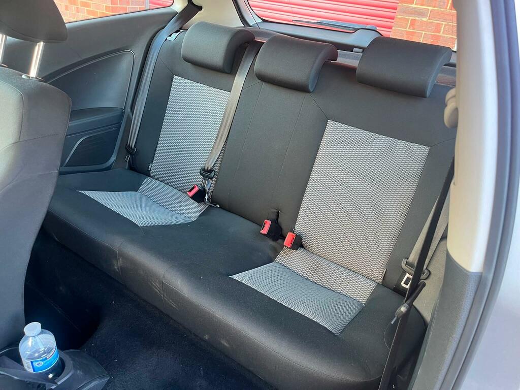 Volkswagen Polo Hatchback Silver #15