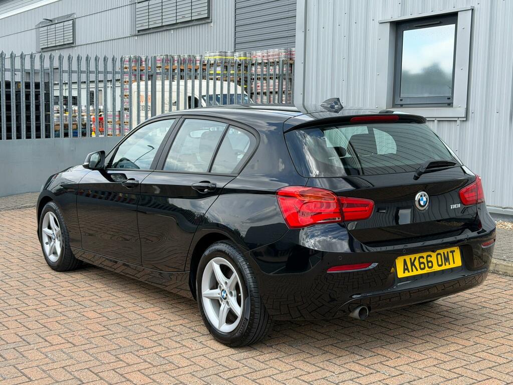 BMW 1 Series 1.5L Sport White #9