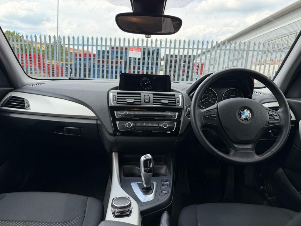 BMW 1 Series 1.5L Sport White #19