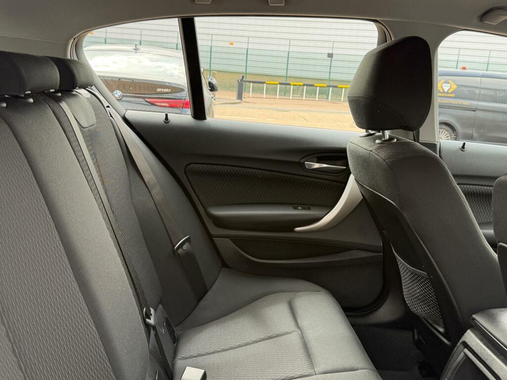 BMW 1 Series 1.5L Sport White #27