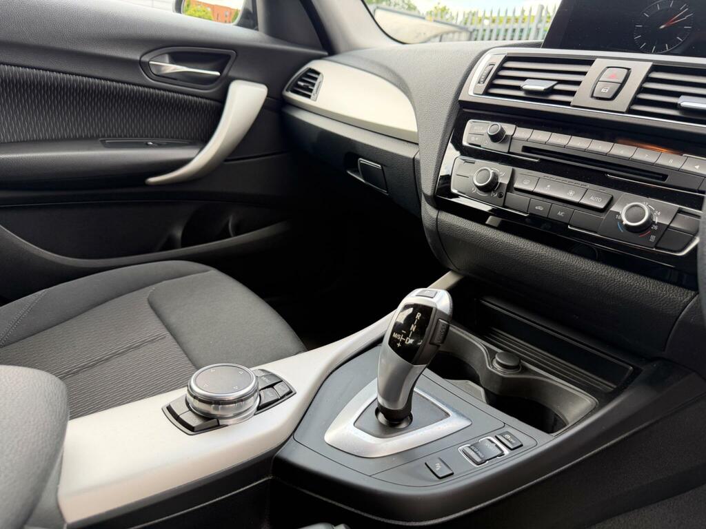 BMW 1 Series 1.5L Sport White #20