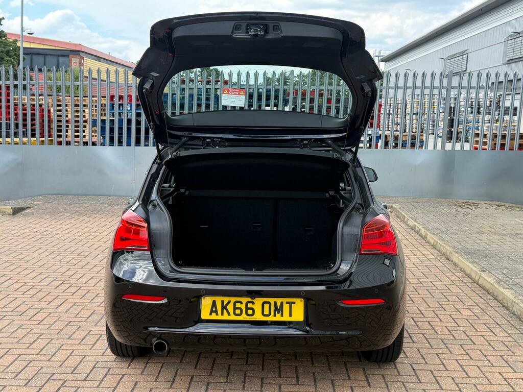 BMW 1 Series 1.5L Sport White #58