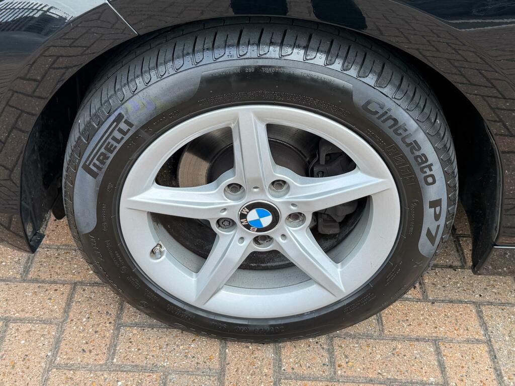 BMW 1 Series 1.5L Sport White #41