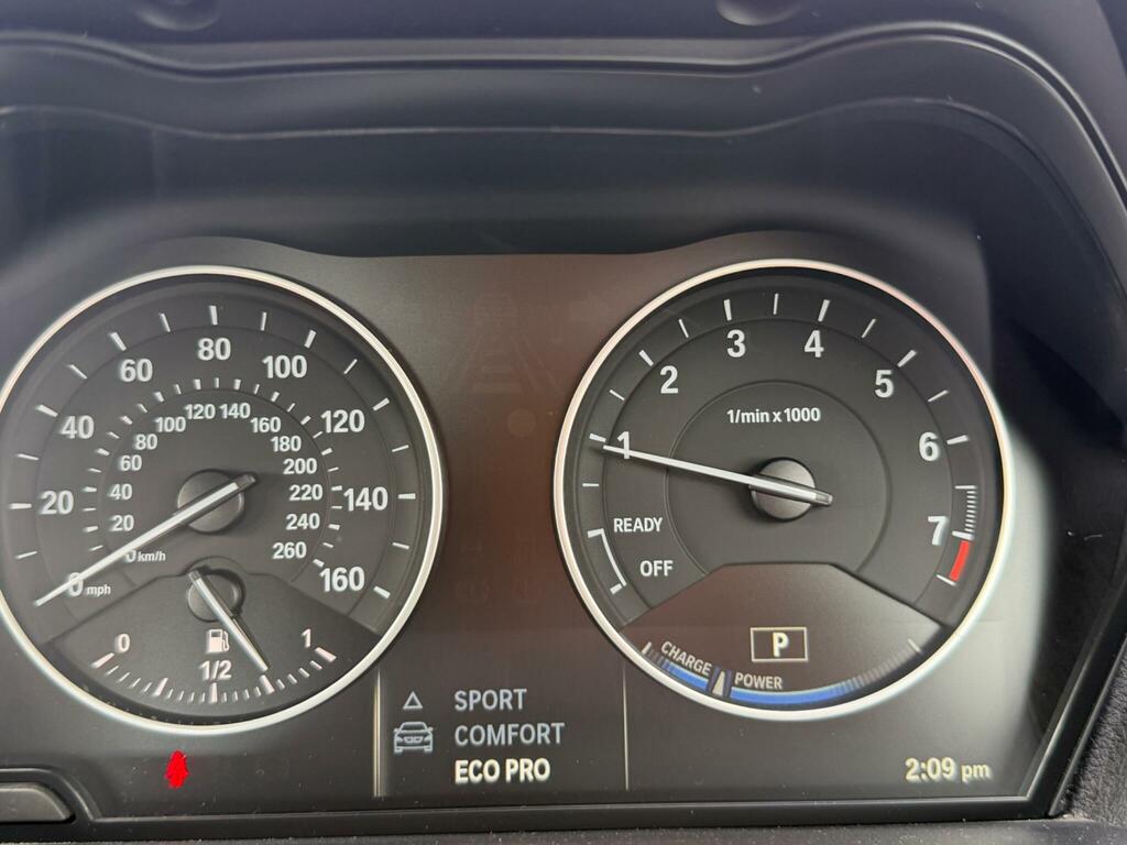 BMW 1 Series 1.5L Sport White #57