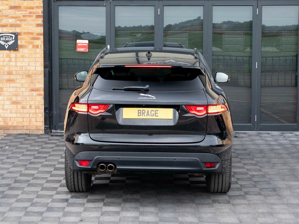 Jaguar F-Pace 2.0 D180 R-sport Awd Euro 6 Ss SV19WYJ Black #4