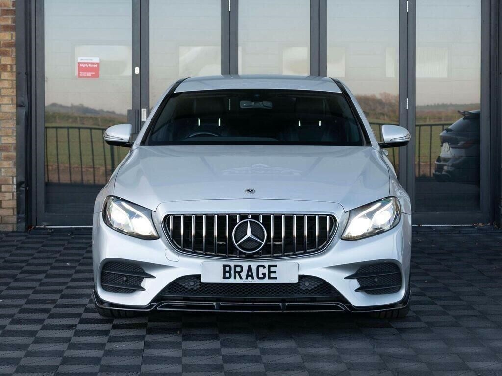 Mercedes-Benz E Class 3.0 E350d V6 Black #75