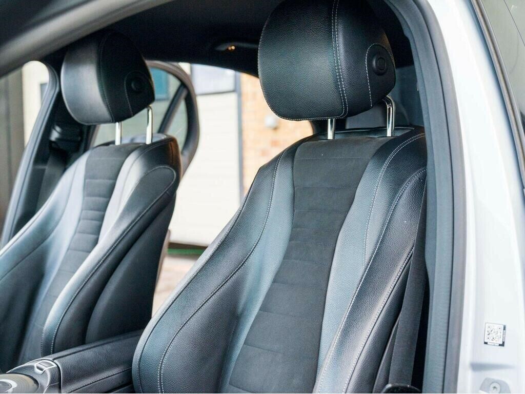 Mercedes-Benz E Class 3.0 E350d V6 Black #27