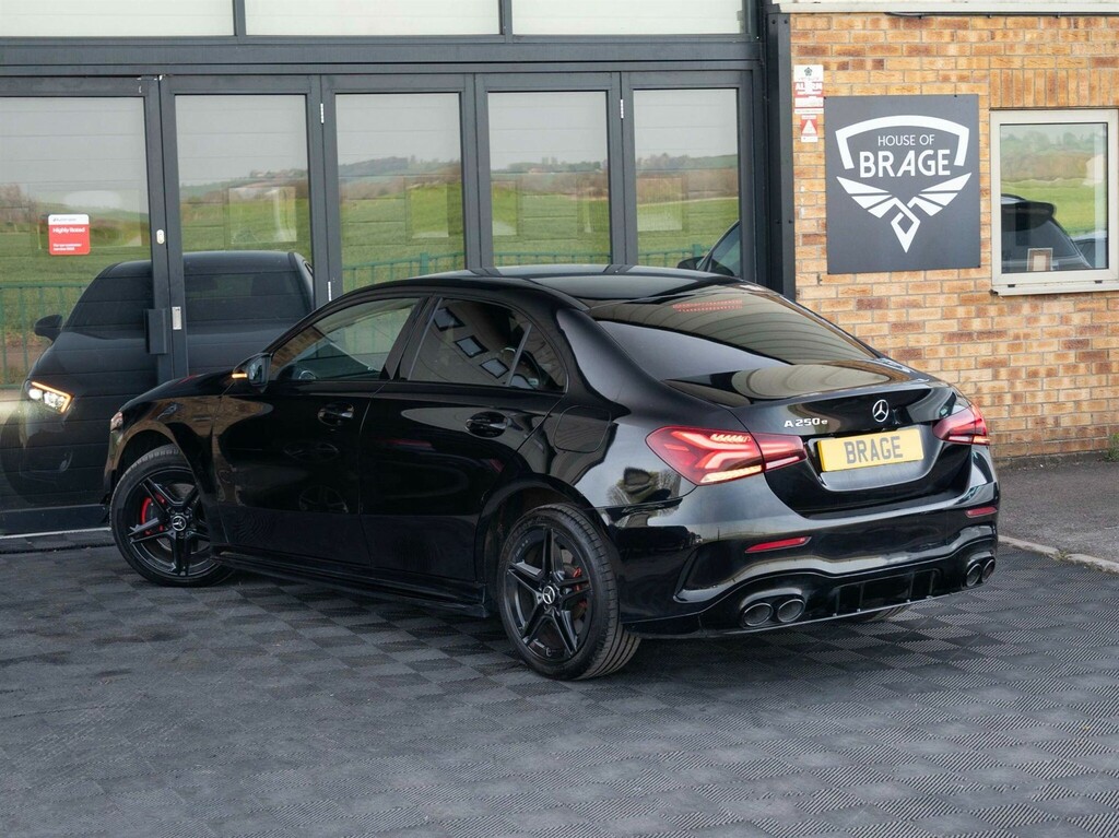 Mercedes-Benz A Class 1.3 E 15.6Kwh Amg Line Edition 8G-dct Euro 6 Ss Black
