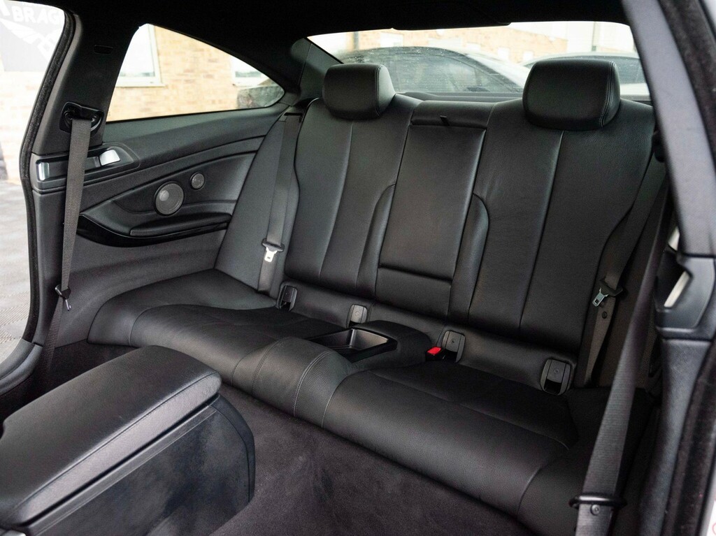 BMW 4 Series Gran Coupe 2.0 420D Black #42