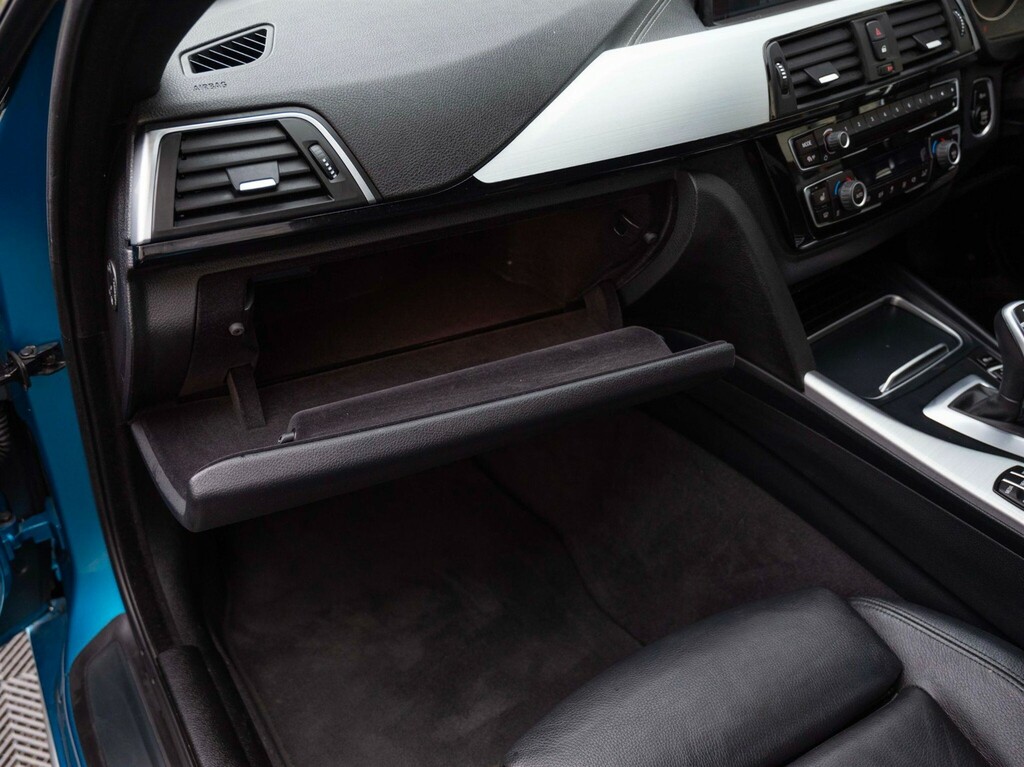 BMW 4 Series Gran Coupe 2.0 420D Black #26