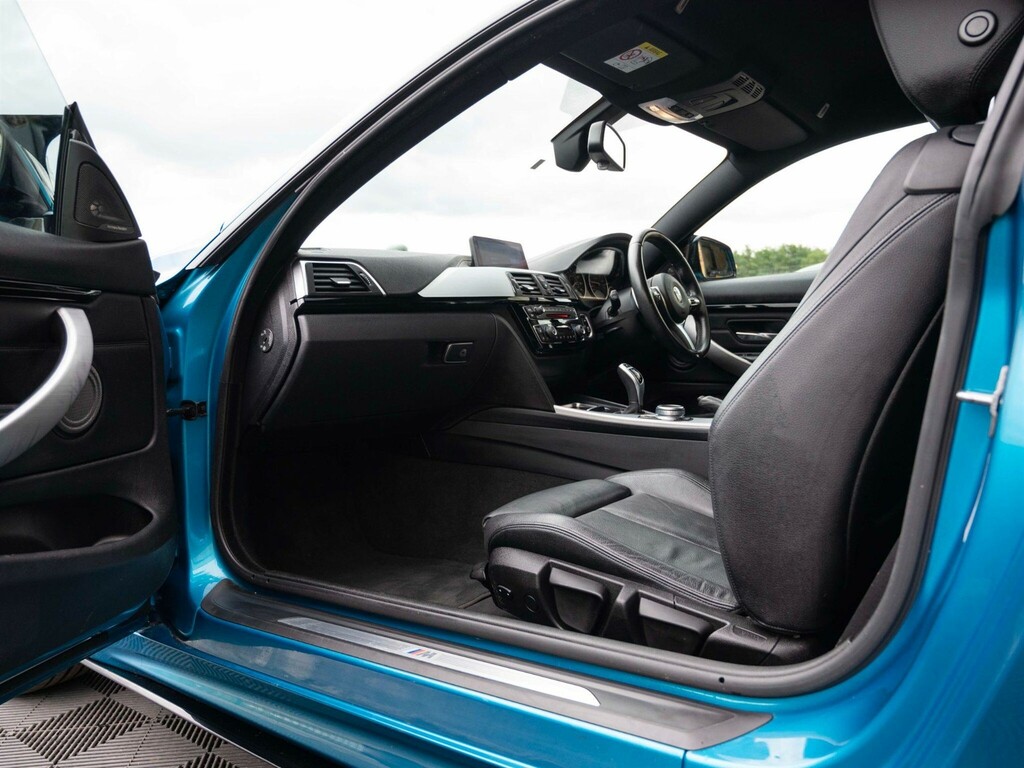 BMW 4 Series Gran Coupe 2.0 420D Black #20