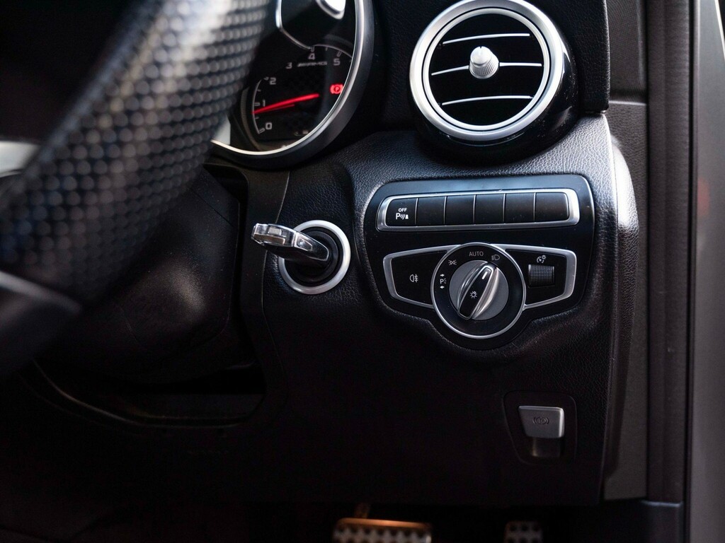 Mercedes-Benz GLC Class Glc 250 4Matic Amg Line White #86