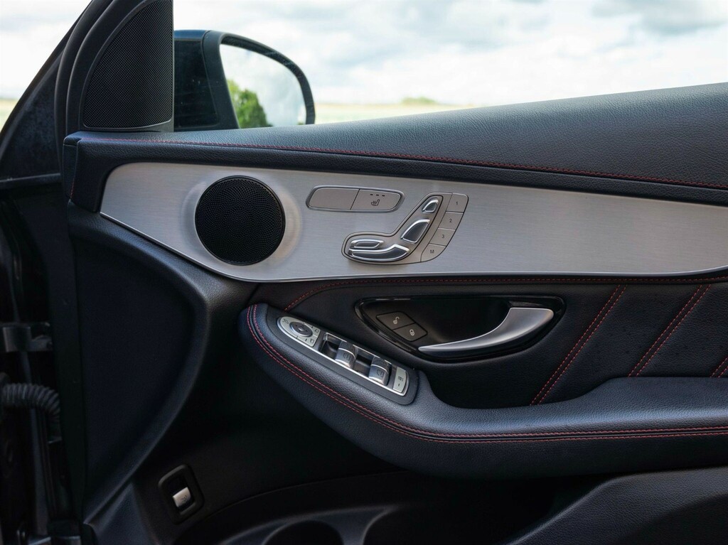 Mercedes-Benz GLC Class Glc 250 4Matic Amg Line White #13