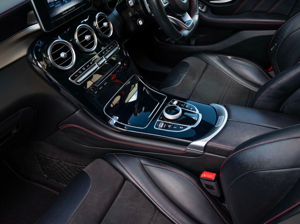 Mercedes-Benz GLC Class Glc 250 4Matic Amg Line White #80