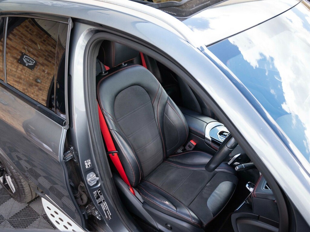 Mercedes-Benz GLC Class Glc 250 4Matic Amg Line White #21