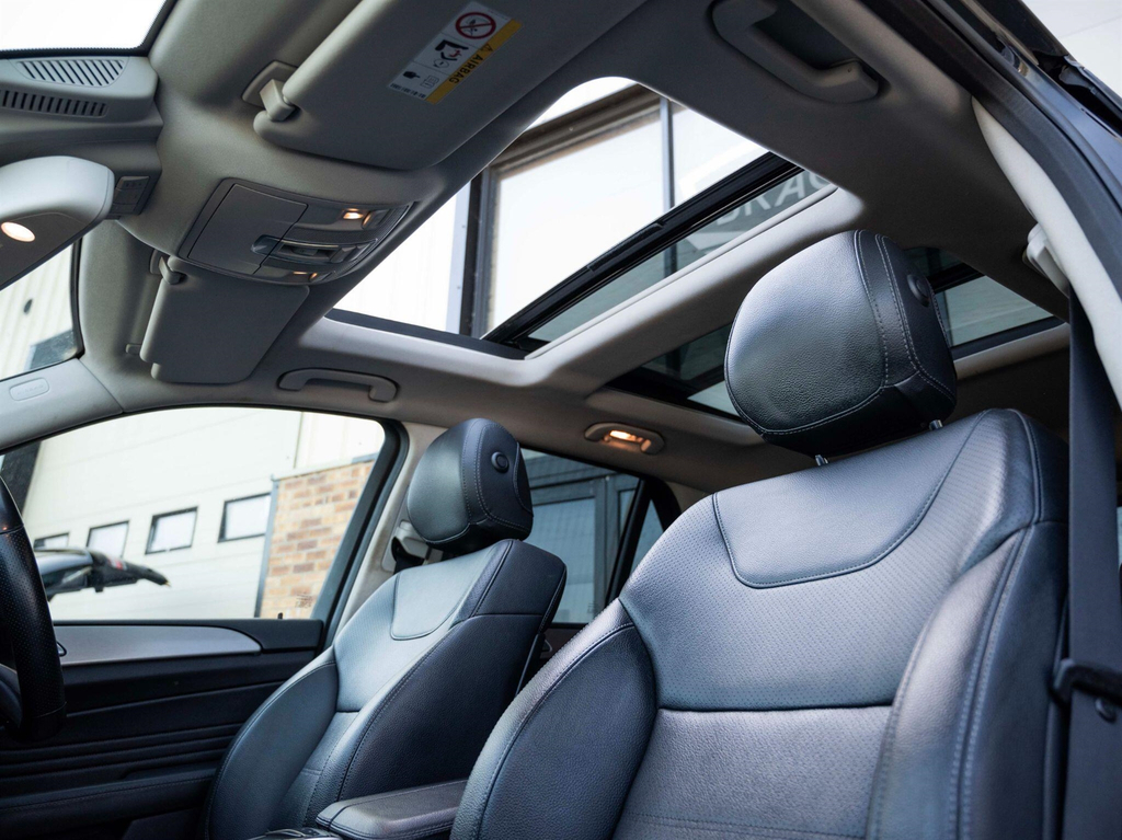 Mercedes-Benz GLE Class Suv White #32