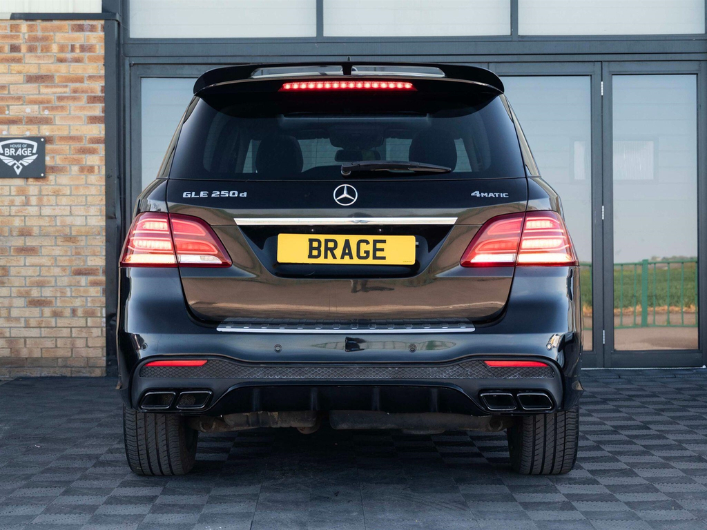 Mercedes-Benz GLE Class Suv White #62