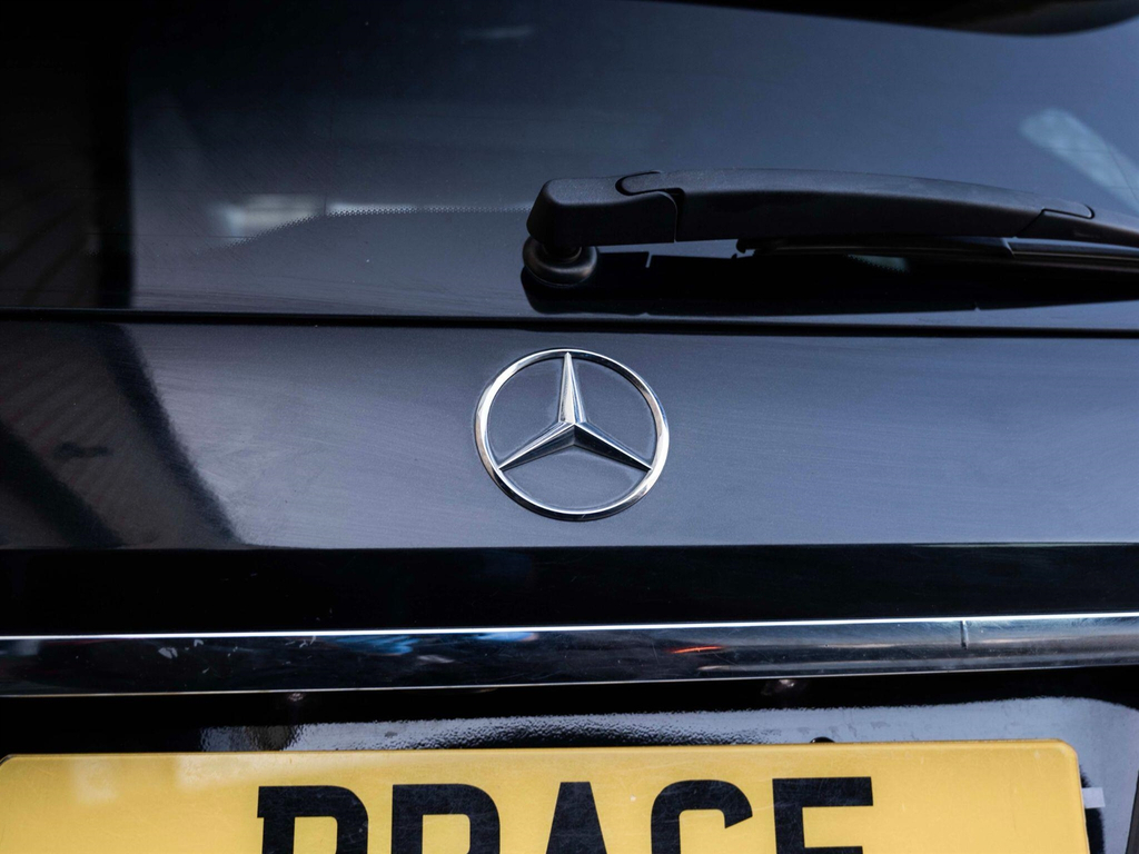 Mercedes-Benz GLE Class Suv White #90