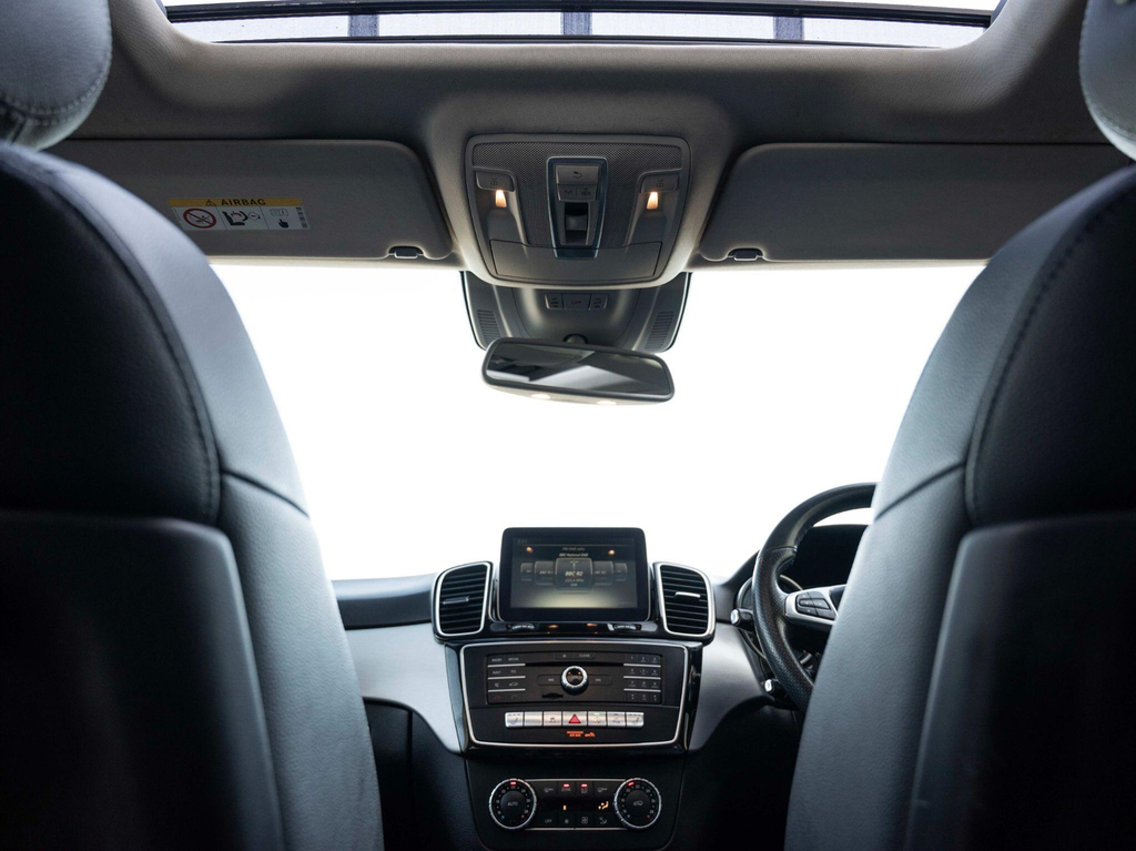 Mercedes-Benz GLE Class Suv White #57