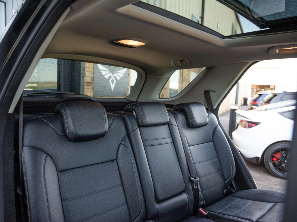 Mercedes-Benz GLE Class Suv White #48