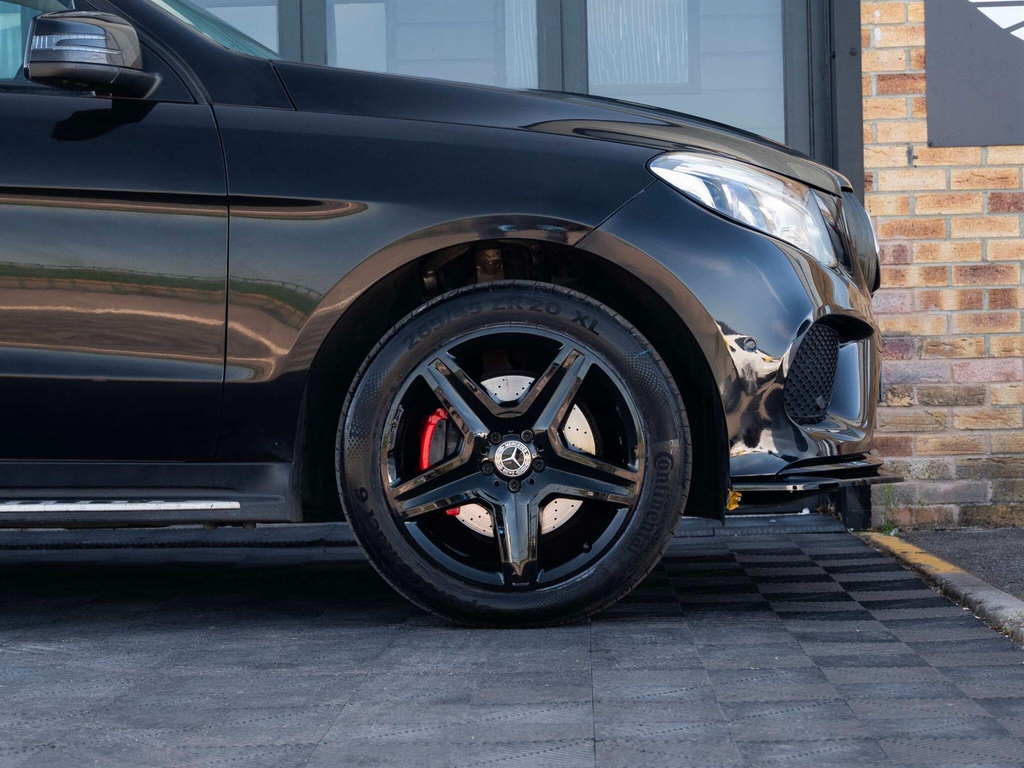 Mercedes-Benz GLE Class Suv White #7