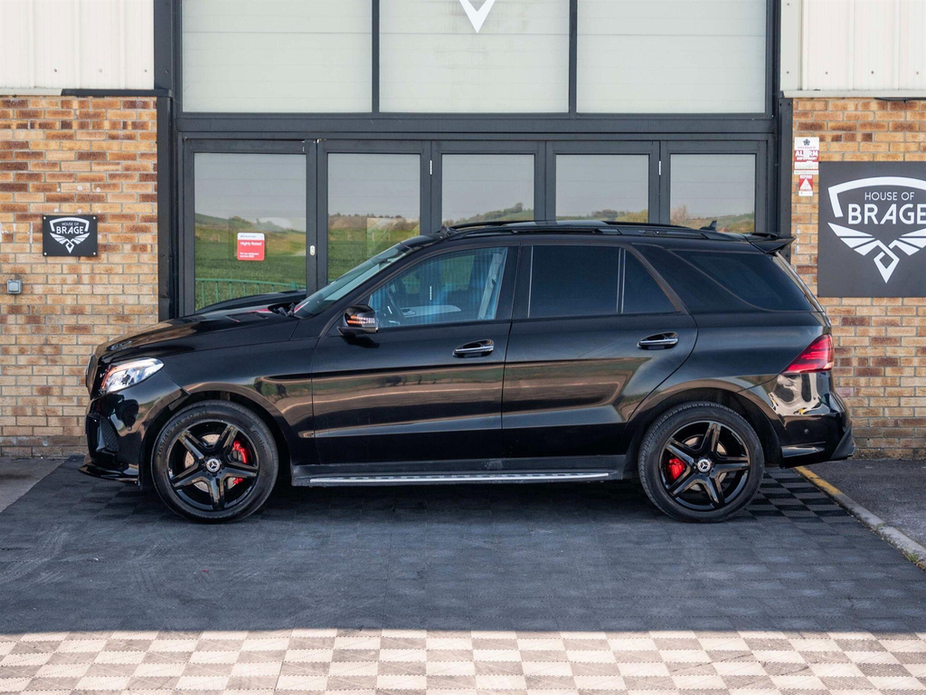 Mercedes-Benz GLE Class Suv White #52