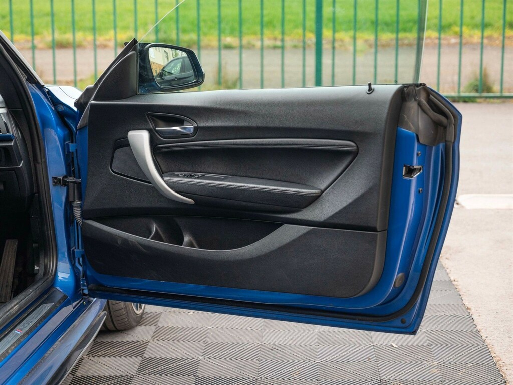 BMW M2 Auto #11