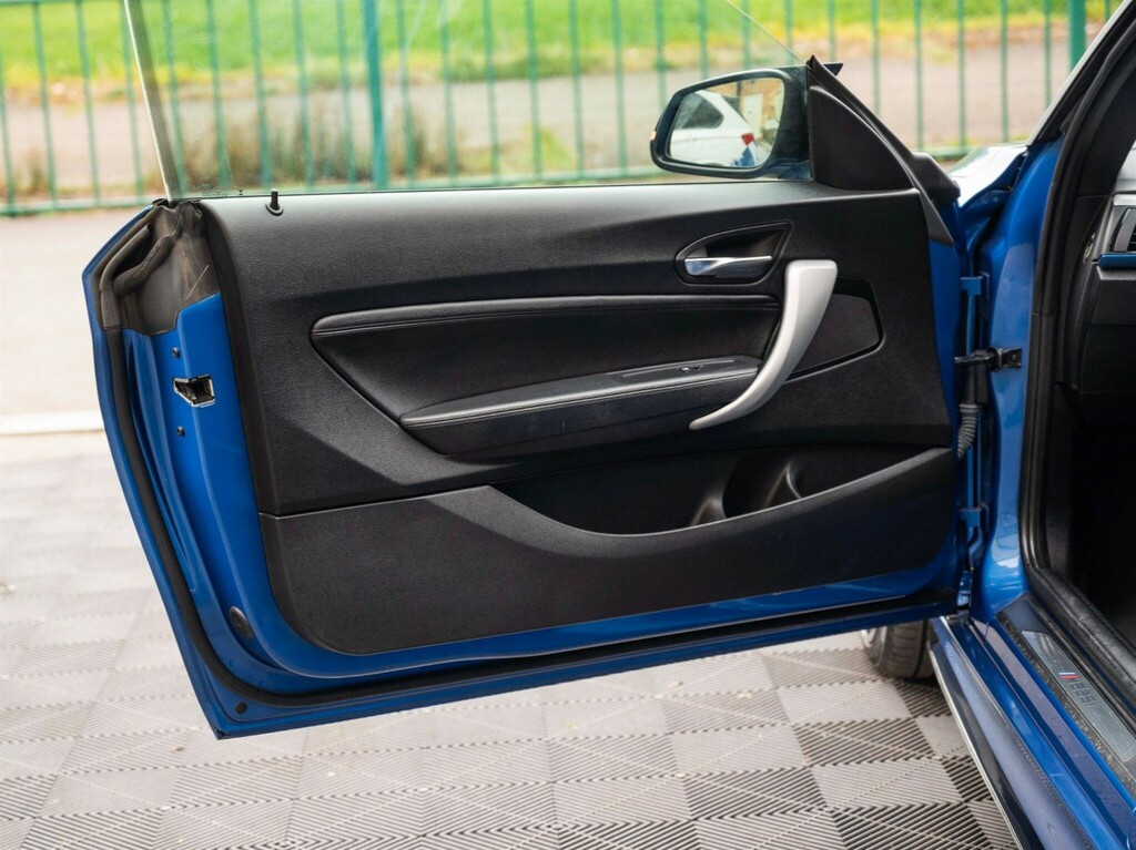 BMW M2 Auto #25
