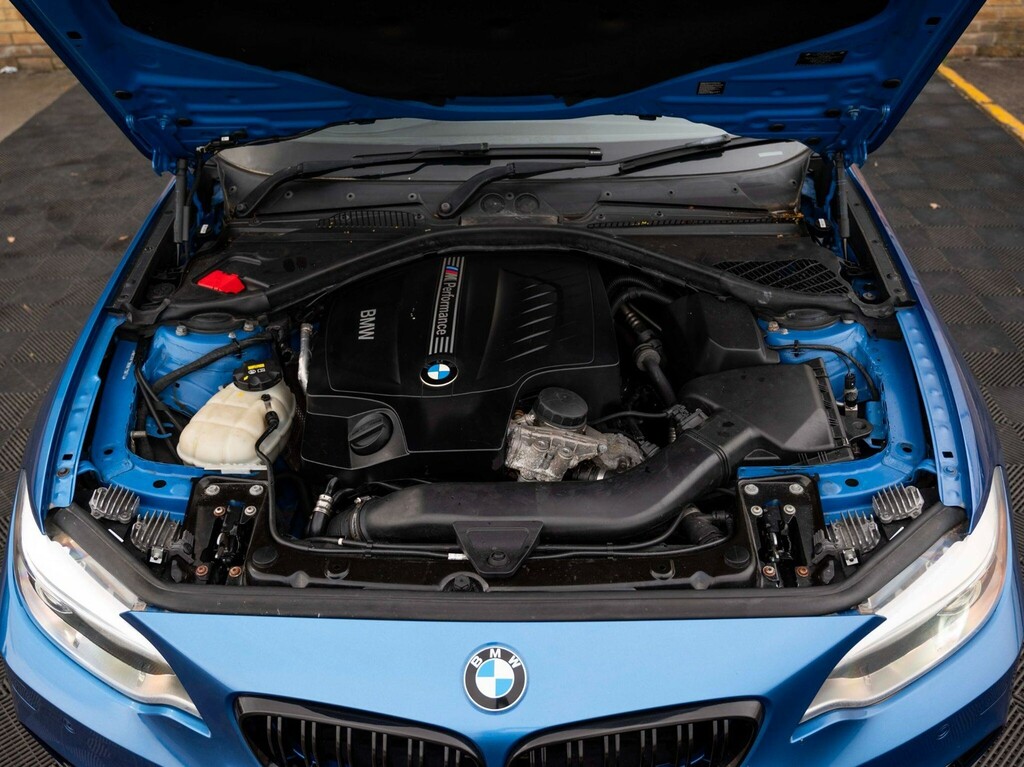 BMW M2 Auto #22