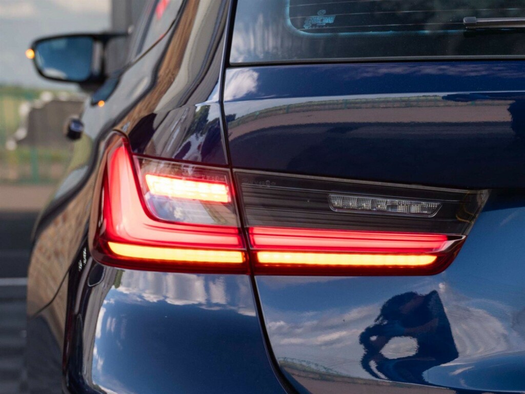 BMW 3 Series M340i Xdrive Mht Step White #53