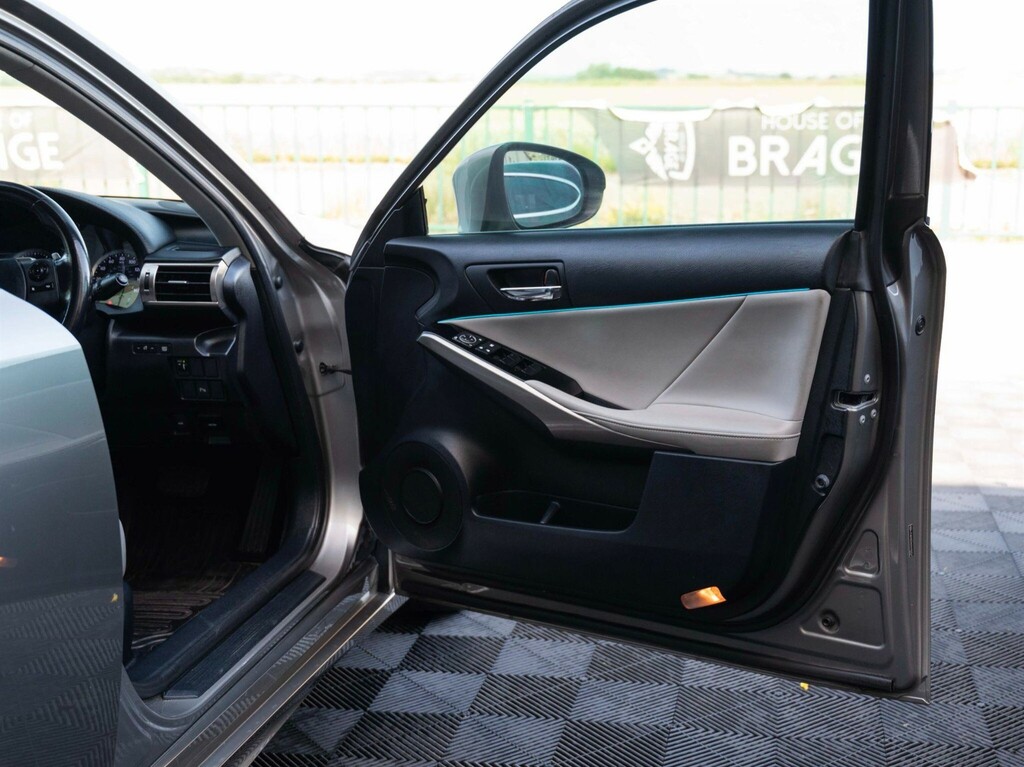 Lexus IS 250 Premier Silver #7